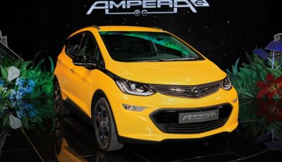 Nuova Opel Ampera-e: la ricarica rapida garantisce un’autonomia di 150 chilometri