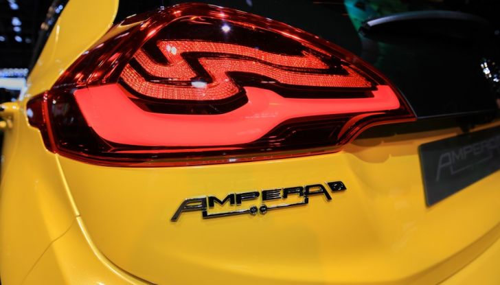 Opel Ampera-e, la monovolume elettrica debutta al salone dell’Auto di Parigi 2016 - Foto 27 di 27