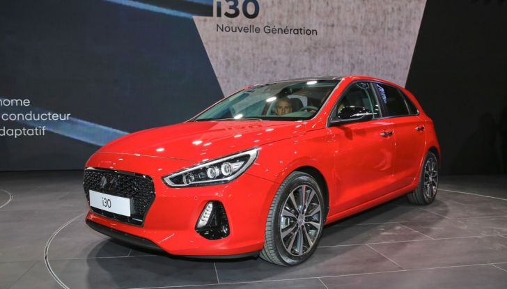 Hyundai i30, svelata ufficialmente la nuova generazione 2017 - Foto 10 di 17