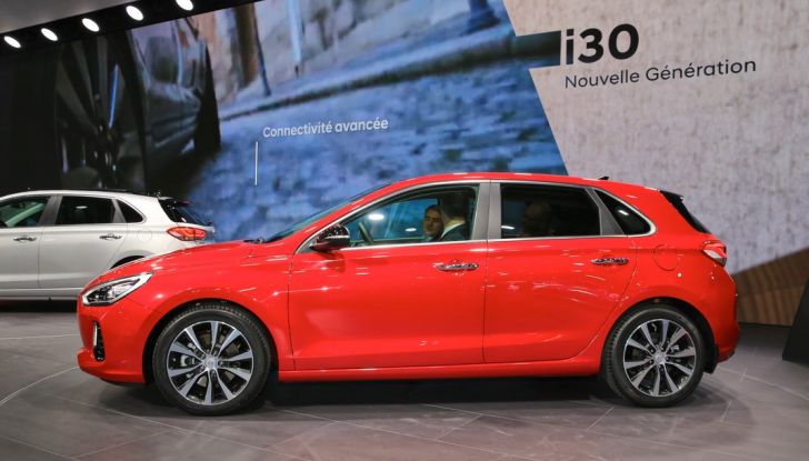 Hyundai i30, svelata ufficialmente la nuova generazione 2017 - Foto 11 di 17