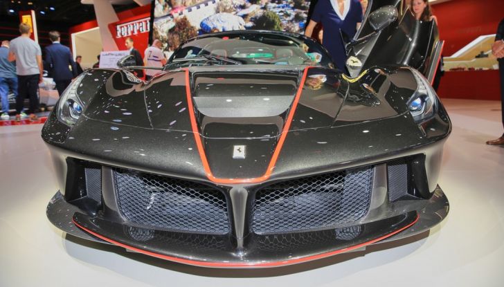 Ferrari aperta LaFerrari spider live Parigi 2016 21