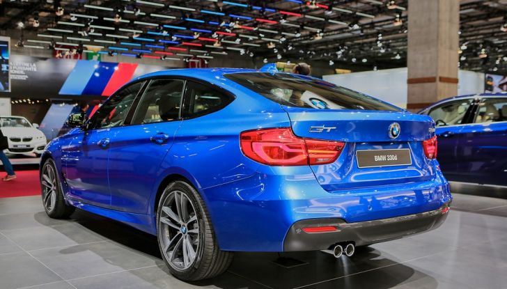auto salone parigi bmw serie 3 GT