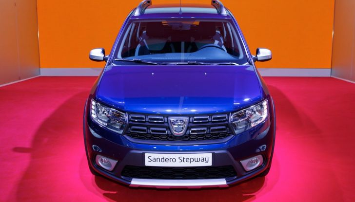 Dacia Sandero Stepway novità salone Parigi 2016