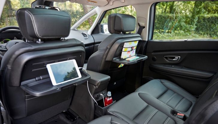 Test drive Nuova Renault Scenic 5 posti e 7 posti - Foto 22 di 35