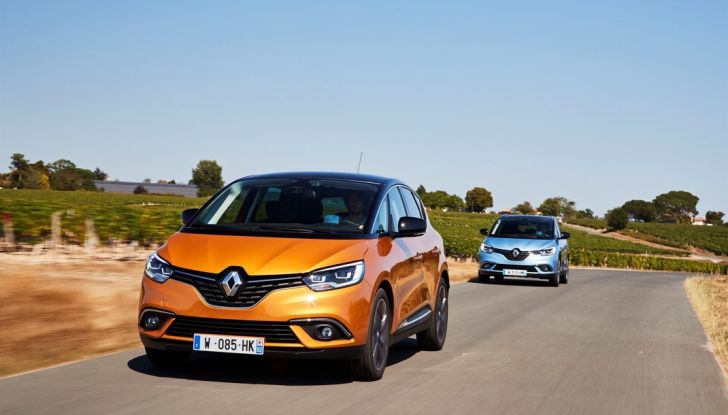 Test drive Nuova Renault Scenic 5 posti e 7 posti - Foto 7 di 35