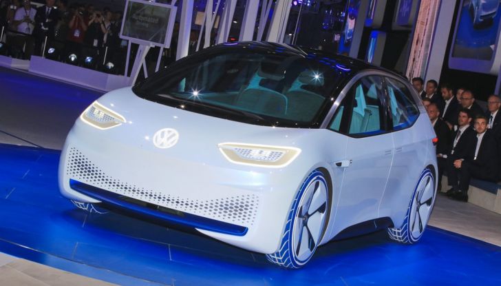 Volkswagen ID.3 2020: l’auto elettrica per tutti è Made in Germany - Foto 11 di 15