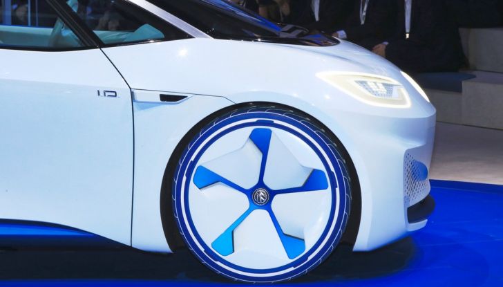 Volkswagen ID.3 2020: l’auto elettrica per tutti è Made in Germany - Foto 9 di 15