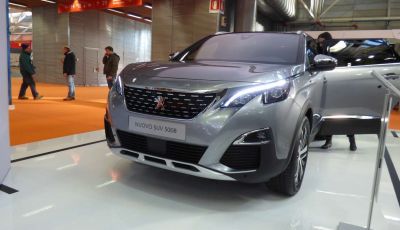 Nuovo SUV Peugeot 5008 2017: caratteristiche, motorizzazioni e uscita