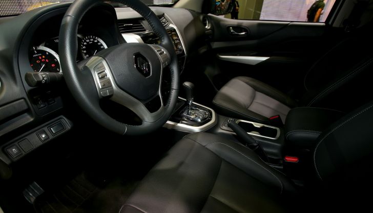 Renault Alaskan, il primo pick-up della casa francese - Foto 5 di 9