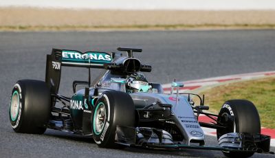 F1 2016, GP di Singapore: pole a Rosberg, Vettel partirà dall’ultima posizione