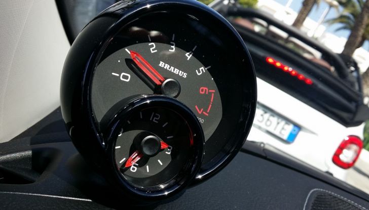 Smart Brabus ForTwo, ForFour e Cabrio: prova su strada, motorizzazioni e prezzi - Foto 14 di 22