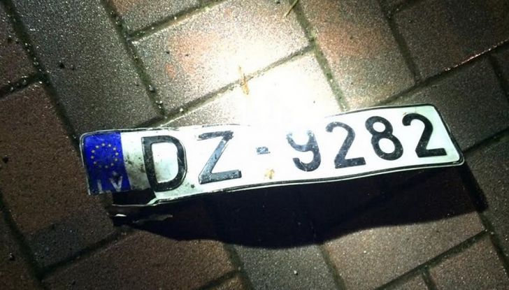 Cosa fare se vi rubano le targhe dell’auto - Foto 5 di 6