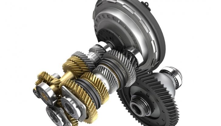 Frizione. dischi e ingranaggi..