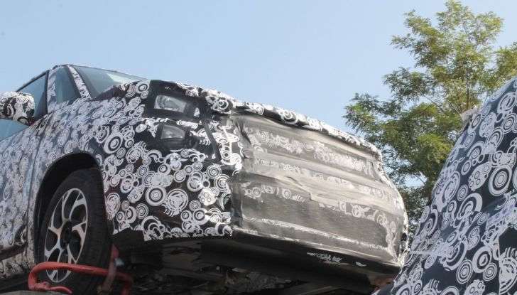 fiat 500l le prime foto spia della nuova generazione 8