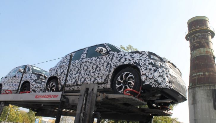 fiat 500l le prime foto spia della nuova generazione 9