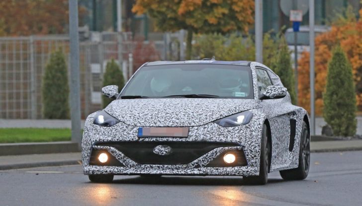 Hyundai RN 1 foto spia, frontale.