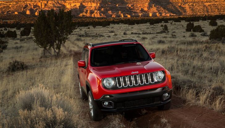 Jeep Renegade con nuovo cambio doppia frizione DDCT abbinato al MultiJet - Foto 1 di 9