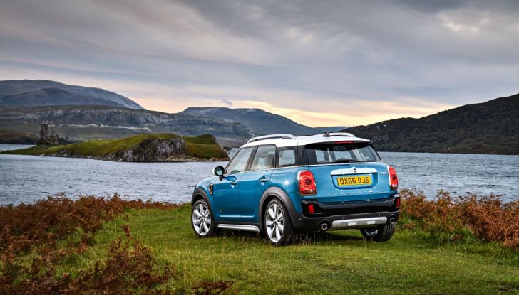 Nuova Mini Countryman 2017: più spazio, nuovi motori e un’ibrida plug-in - Foto 12 di 33