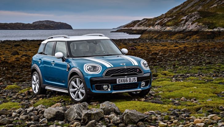 Nuova Mini Countryman 2017: più spazio, nuovi motori e un’ibrida plug-in - Foto 15 di 33