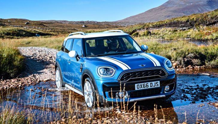 Nuova Mini Countryman 2017: più spazio, nuovi motori e un’ibrida plug-in - Foto 17 di 33