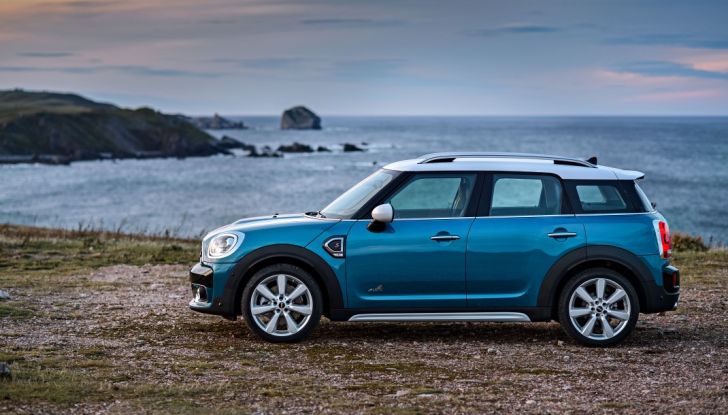 Nuova Mini Countryman 2017: più spazio, nuovi motori e un’ibrida plug-in - Foto 9 di 33