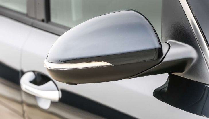 Nuova Kia Optima Plug-in Hybrid prova su strada, dotazioni e caratteristiche tecniche - Foto 38 di 51