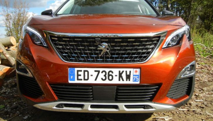 Nuova Peugeot 3008 prova su strada, prezzi e allestimenti - Foto 4 di 38