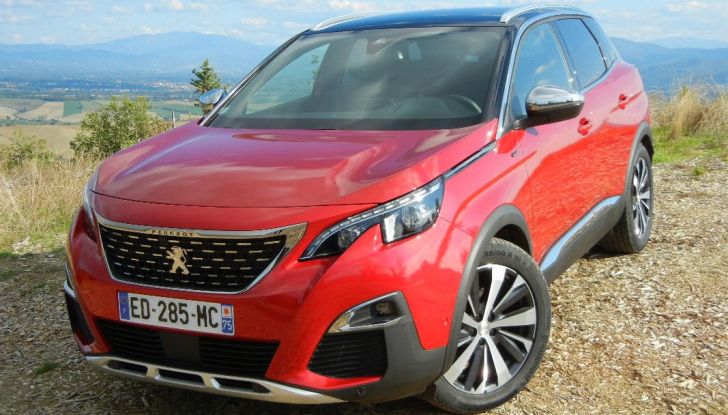 Nuova Peugeot 3008 prova su strada, prezzi e allestimenti - Foto 5 di 38