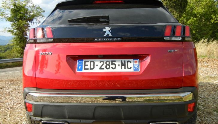 Nuova Peugeot 3008 prova su strada, prezzi e allestimenti - Foto 21 di 38