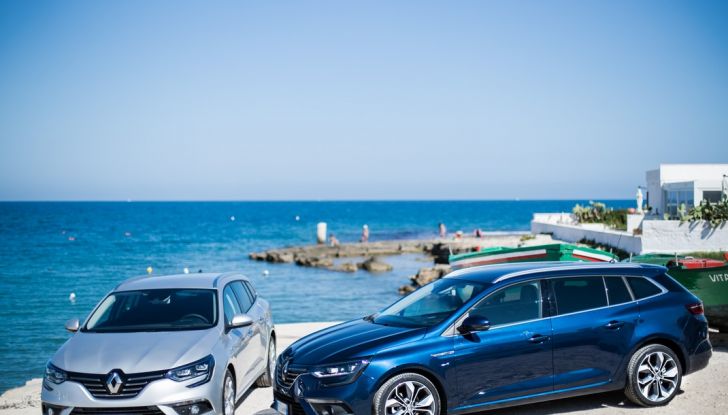 Nuova Renault Megane Sporter prova su strada, prezzi e motorizzazioni - Foto 34 di 56