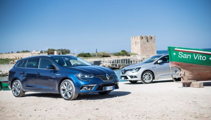 Nuova Renault Megane Sporter prova su strada, prezzi e motorizzazioni - Foto 41 di 56