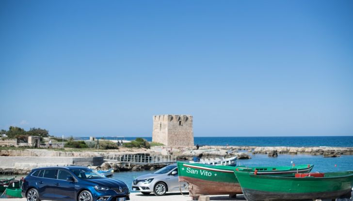 Nuova Renault Megane Sporter prova su strada, prezzi e motorizzazioni - Foto 49 di 56