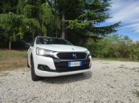 Prova su strada DS 4 Crossback BlueHDI 120: impressioni, allestimenti e prezzi
