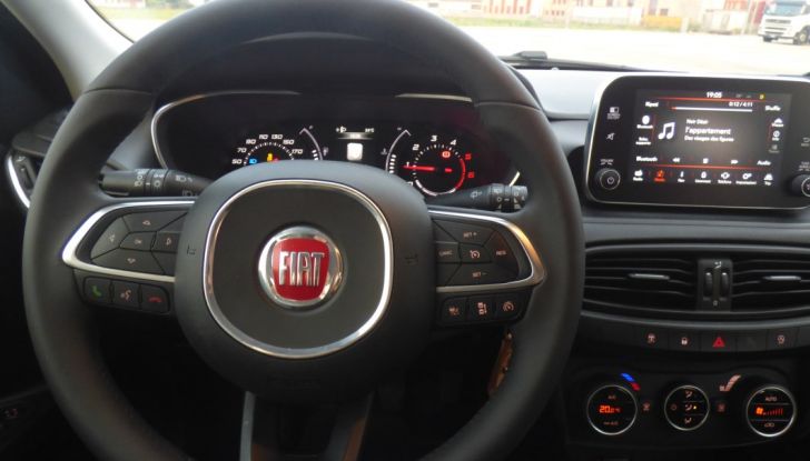 Fiat Tipo 5 porte, la prova su strada del Multijet 1.6 da 120CV: non vorrei ma posso - Foto 32 di 38