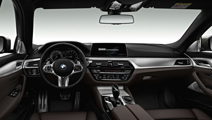 bmw 5 serie foto ufficiali interno