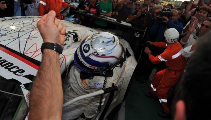 Alex Zanardi vince al Mugello nel Campionato Italiano GT con BMW - Foto 3 di 10