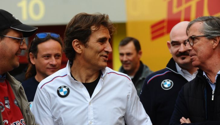 Alex Zanardi vince al Mugello nel Campionato Italiano GT con BMW - Foto 9 di 10