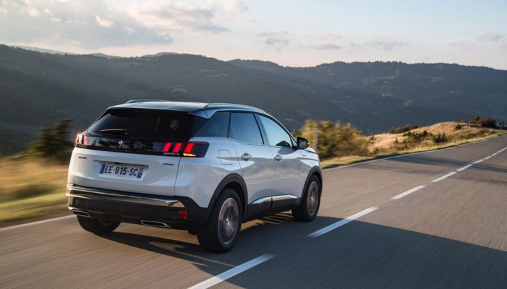 Il nuovo Peugeot 3008 vince il premio “Vettura del Mondial 2016” - Foto 8 di 12