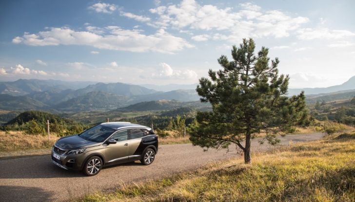 Il nuovo Peugeot 3008 vince il premio “Vettura del Mondial 2016” - Foto 3 di 12