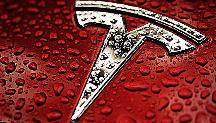 Tesla Supercharger, le nuove tariffe in Europa per viaggiare in elettrico - Foto 7 di 9