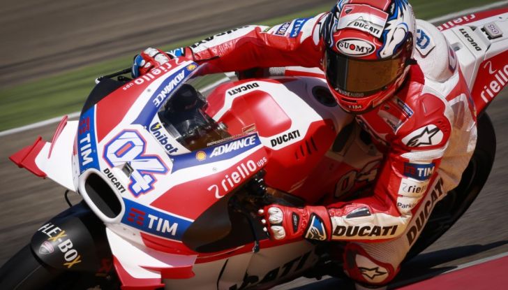 MotoGP 2016 Risultati Motegi FP1 ed FP2:  Lorenzo davanti, Pedrosa infortunato - Foto 2 di 33