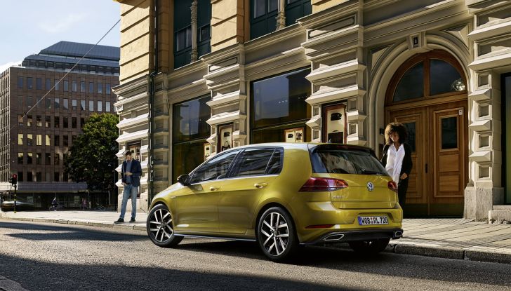 Volkswagen Golf VII restyling, prime foto e informazioni ufficiali - Foto 22 di 25