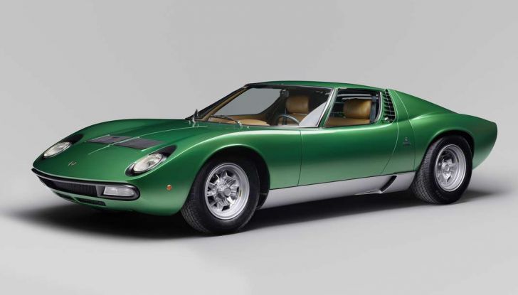 Lamborghini Miura della rockstar Rod Stewart venduta all’asta a 1,1 milioni di euro - Foto 6 di 9