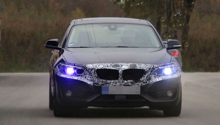 bmw serie 2 coupe foto spia del restyling di meta carriera