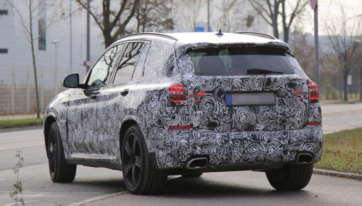 Nuova BMW X3 2017: le prime foto spia in Germania - Foto 17 di 26