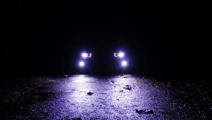 Dai gruppi ottici alle spie: tutte le luci presenti in un’auto - Foto 2 di 8