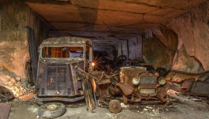 auto nascoste in Francia