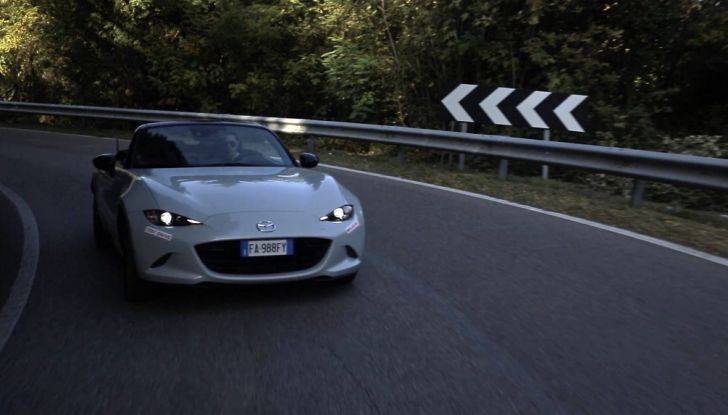 Test Drive Mazda MX-5 1.5 da 131 CV: il divertimento allo scoperto - Foto 6 di 22