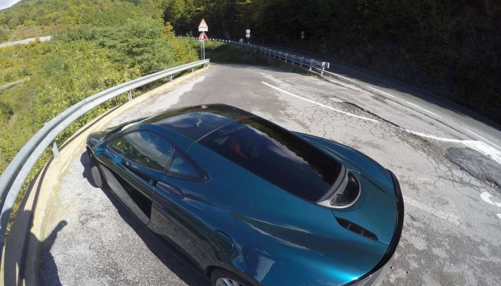 McLaren 570GT prova su strada e prestazioni - Foto 7 di 20
