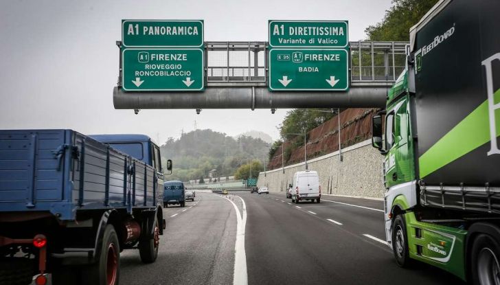 Mercedes #backtothefuture: un viaggio nell’evoluzione dell’auto - Foto 16 di 25